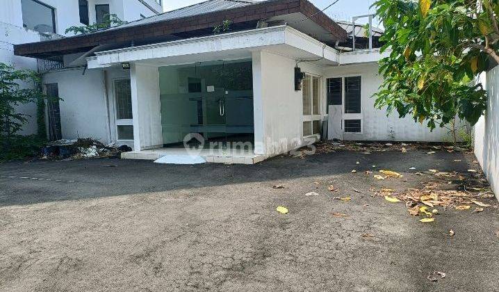 Disewakan Rumah 1 Lantai Jln Suryo Kebayoran Baru 1