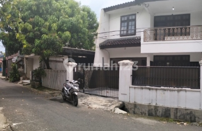 Disewakan Rumah Haji Nawi 1