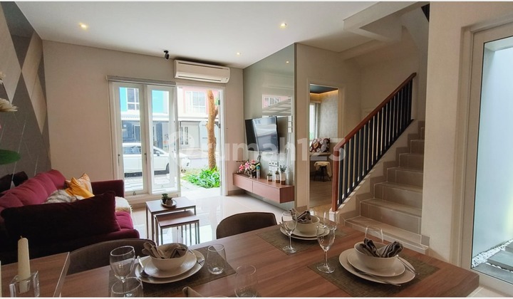 RUMAH BARU & CANTIK..FULLY FURNISHED BY INTERIOR DESIGN..HANYA 2,2M