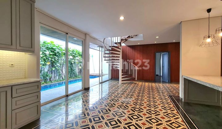 Rumah Bagus Area Tenang Kebayoran Baru Rumah Bagus Area Tenang Kebayoran Baru