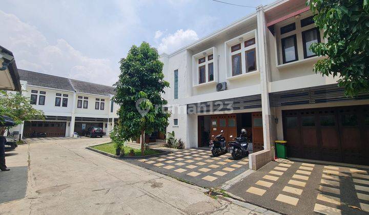 Rumah Area Tenang Dalam Cluster Condet 1