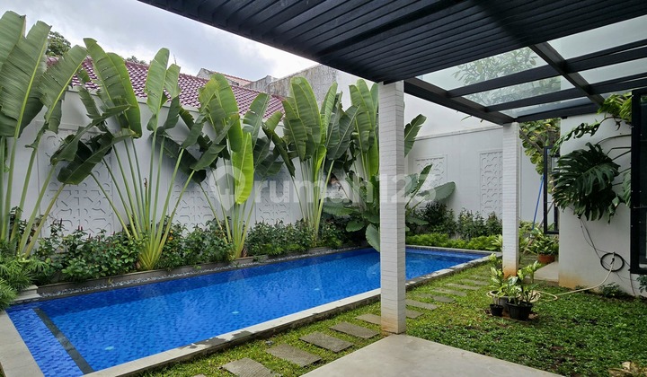 Rumah Mewah Siap Huni Area Tenang Jalan Lebar 2