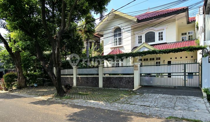 Rumah Kebayoran Baru Area Tenang Jalan Lebar Rumah Kebayoran Baru Area Tenang Jalan Lebar