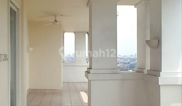 Dharmawangsa Residence Lantai Atas View City