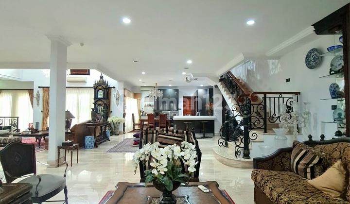 Rumah Bagus di Pondok Indah Mewah Fully Furnished Jalan Lebar