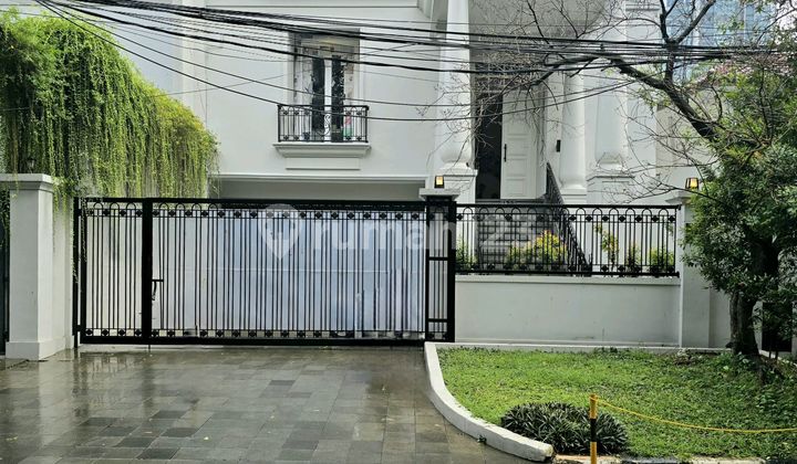 Luxury House Wide Road Kebayoran Baru Luxury House Wide Road Kebayoran Baru