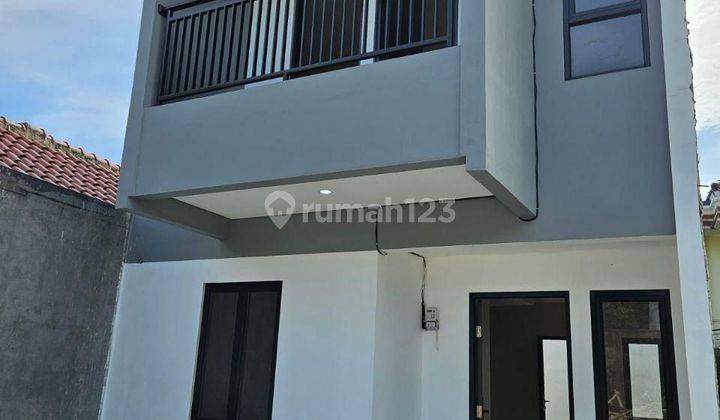 Rumah Baru Unfurnished SHM di Cibubur, Jakarta Timur 2