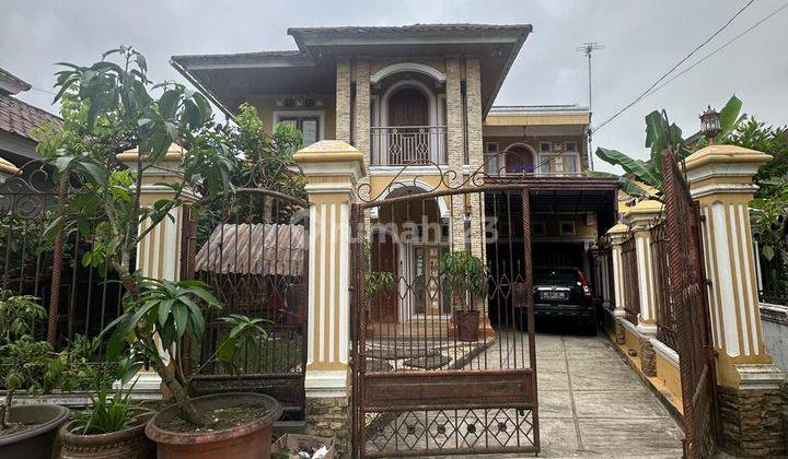 Rumah Mewah Lokasi Strategis di Griya Lingga Permai, Kota Baru, Jambi 1