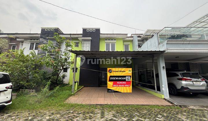 Disewakan Rumah Area Grand Wisata 2 Lantai Kamar 3+1 Siap Huni 500m Dari Akses Tol Tambun Grand Wisata Bekasi 1