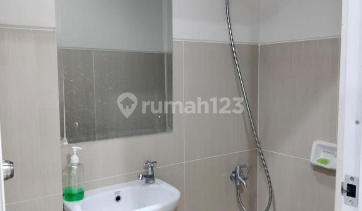 For Sale: New Westfiel Shophouse, Move-In Ready, KPR Eligible, Strategic Location, Flood-Free, Access to Tambun Toll, Suitable for Offices, Clinics, Culinary Business, Grand Wisata Bekasi. 2