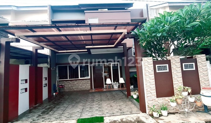 Dijual Rumah Cluster Taman Apel Vida Bumipala, Siap Huni, Luas Bangunan 160m2, Kamar Tidur 4, Free Kitchen Set, SHM, Bisa KPR, Fasilitas Feeder Busway ke Stasiun dan Bandara, Pedurenan Mustikajaya Kota Bekasi 2