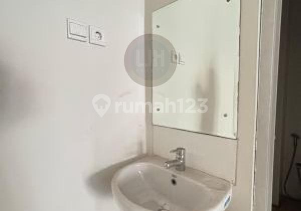 For Rent: 2-Story Grand Wisata Shop House Ready to Use, Flood-Free, Spacious Parking, Free Parking Fee, Suitable for Office, Direct Access to Tambun Toll Road Grand Wisata Bekasi. For Rent: 2-Story Grand Wisata Shop House Ready to Use, Flood-Free, Spacious Parking, Free Parking Fee, Suitable for Office, Direct Access to Tambun Toll Road Grand Wisata Bekasi.