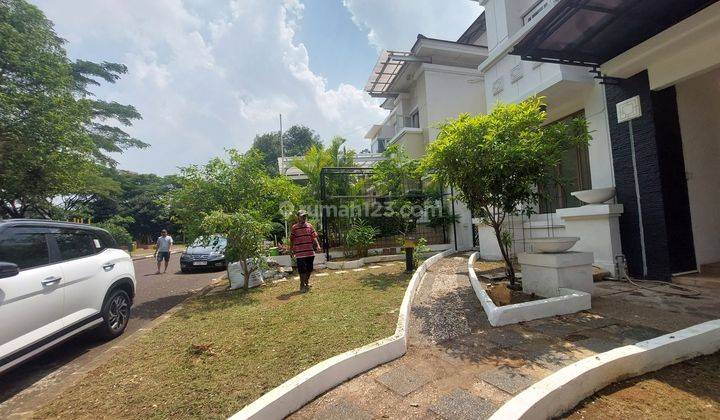 Disewakan Rumah Grandwisata 2 Lantai View Taman,  10 Kamar Tidur Akses Langsung Tol Tambun Grandwisata Bekasi 1