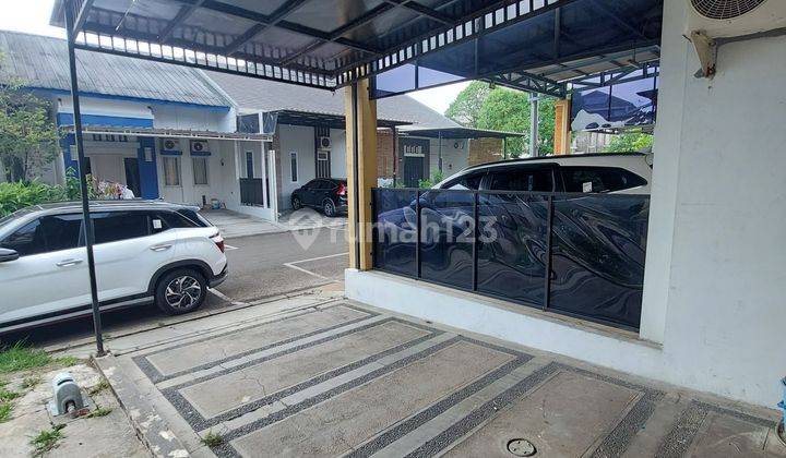 Disewa rumah cluster 2 lantai 3 BR paling dekat pintu tol Tambun Grandwisata Bekasi 2