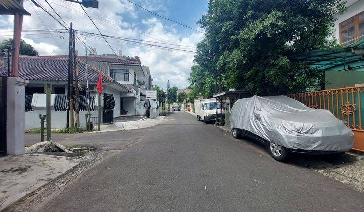 Dijual Rumah 2 Lantai 10 Kamar Bisa Dijadikan Kost  700 m Dari RS Harapan Kita Tomang , Jakarta Barat 2