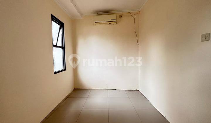 For Sale: New 1-Story House with 2 Bedrooms, Eligible for Mortgage, Installments of 2 Million, 30 Minutes to LRT Station and KRL Tambun Station, Cimuning East Bekasi. 2