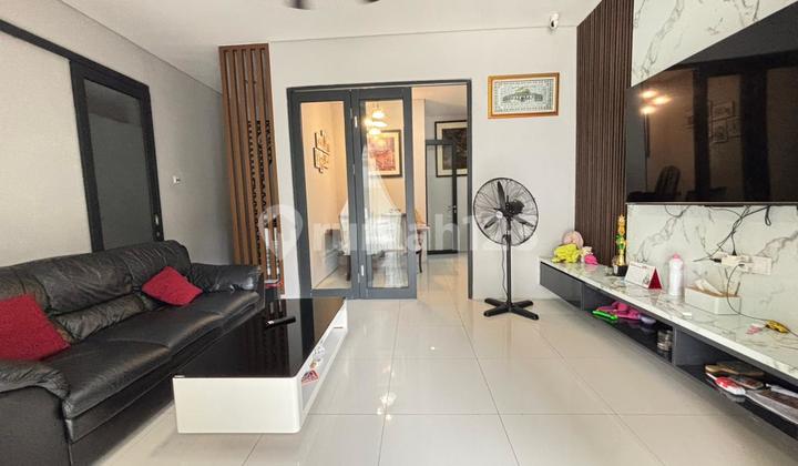 Dijual Rumah Dalam Cluster Tanamas 2 Lantai, Luas Tanah 84M2, Kamar Tidur 4, bisa KPR, Akses Langsung Tol Tambun, 800M Dari Mall Lving World Grand Wisata Bekasi 2