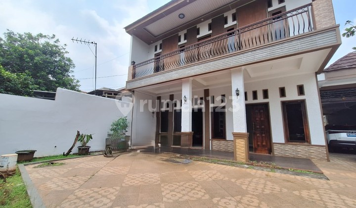 Dijual Rumah Jati Asih, 2 Lantai, Kamar 5+1, Luas 584m2, SHM, 3 KM dari Tol Jati Asih, Kota Bekasi Dijual Rumah Jati Asih, 2 Lantai, Kamar 5+1, Luas 584m2, SHM, 3 KM dari Tol Jati Asih, Kota Bekasi