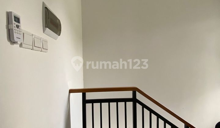 For Sale: Shophouse, Land Area 110m2, 3 Bedrooms, Mortgage Available, Can Be Used as Office or Workplace, Only 1km from Tambun Grand Wisata Bekasi Toll Gate 2