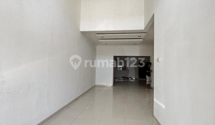 Disewakan Rumah Unfurnished Luas 154M2, Kamar 4, Carpot 2 Mobil, Akses 2Km Langsung Tol Tambun, 1Km Dari Mall Living World Grand Wisata 2