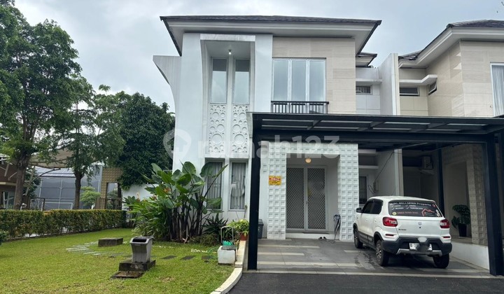 Disewakan Rumah Waterspring Hook, 2 Lantai , 3+1 Kamar, Furnished, Fasilitas Kolamrenang dan Lapangan Olahraga 200M Dari Mall Living World, Akses Tol Tambun Grand Wisata Bekasi