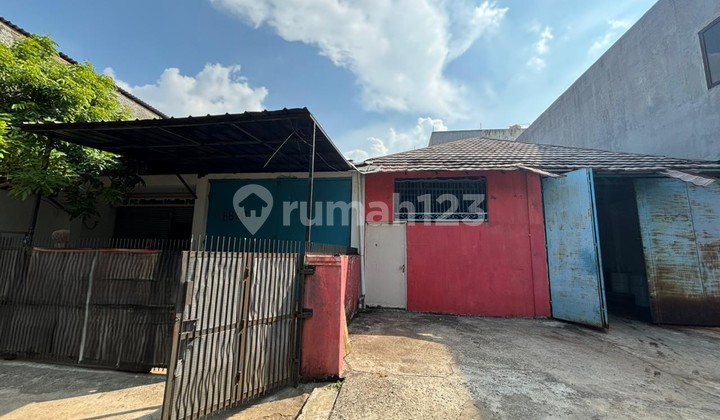 Dijual ex Gudang dan workshop Terdapat Office di jalan kalimalang luas 434m2, keamanan 24 jam bebas pungli, memiliki 2 akses pintu tol cibitung dan Bekasi timur hanya berjarak 2 km ,Sentra niaga kalimas , Bekasi Dijual ex Gudang dan workshop Terdapat Office di jalan kalimalang luas 434m2, keamanan 24 jam bebas pungli, memiliki 2 akses pintu tol cibitung dan Bekasi timur hanya berjarak 2 km ,Sentra niaga kalimas , Bekasi