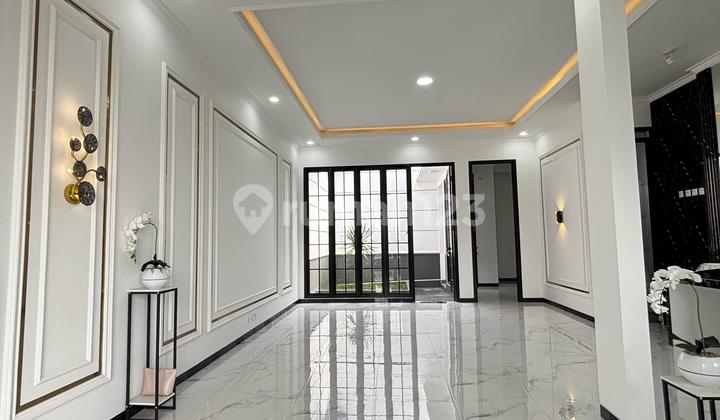 Dijual Rumah Baru Kawasan Grand Wisata 2 Lantai 4 Kamar Tidur Siap Huni 100m Dari Masjid Raya, Sekolah Al Azhar , Ipeka, Akses 500m Langsung Tol Tambun Grand Wisata Bekasi