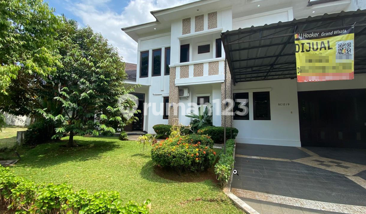 For Sale Grand Wisata 2-Storey House 6+1 Bedrooms SHM Area 456m2 KPR Available 200m From Living World Mall Direct Access to Tambun Toll Road Grand Wisata Bekasi