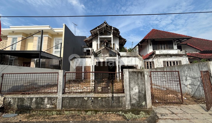 For Sale: Delima Road House Cilandak, Area 291m2, Land Only Sale Old Building, Certificate (SHM), Mortgageable (KPR), Lebak Bulus Cilandak, South Jakarta