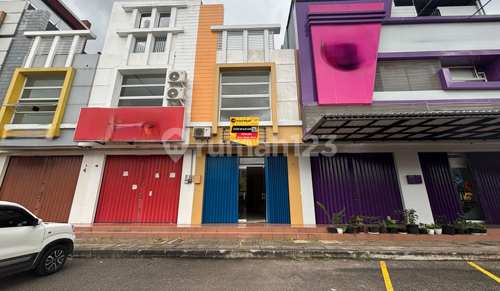 Disewakan Ruko Grand Wisata 2 Lantai Siap Pakai Parkir Luas 100m Dari Mall Akses Langsung Tol Tambun Grand Wisata Bekasi 1