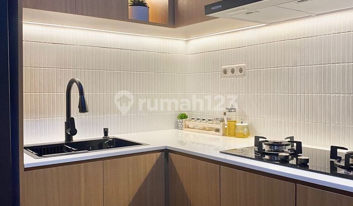 Dijual Rumah Cerryville 2 Lantai Dalam Cluster, Kamar 3+1, Terawat, Siap Huni, SHM, bisa KPR, Grand Wisata Bekasi 2