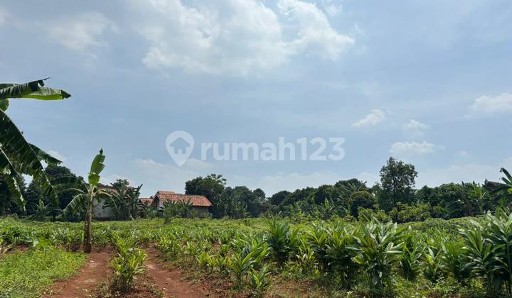 Land for Sale in Cikedokan, Area 4,238 M2, Freehold Title, Cash or Credit Options Available, Suitable for Logistics Warehouse, Workshop, School, Commercial Business, Boarding House, 6Km from MM2100 Industrial Area, West Cikarang.