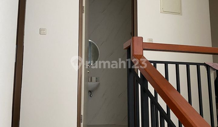 Pine Tree Furnished House for Sale Quickly in Citra Raya 2