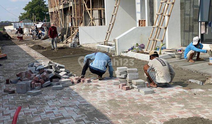 Miliki Rumah Modern dengan Bonus Eksklusif Dekat UNS 2