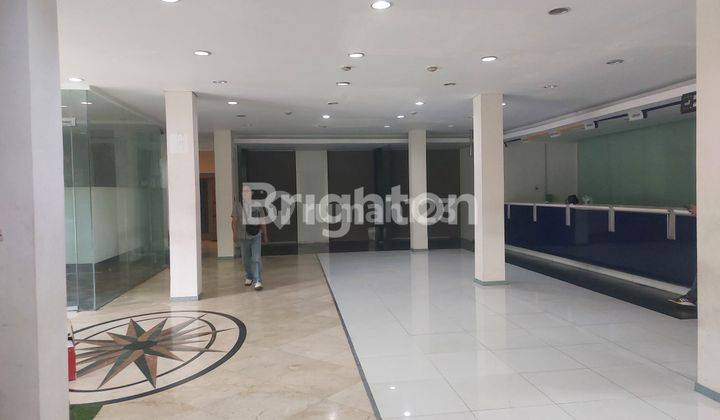 Gedung Kantor Ex. Bank Mandiri GreenVille Duri Kepa Kebon Jeruk Jakarta Barat 1