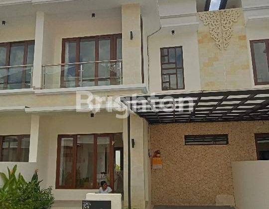 Disewakan Rumah Baru 2 Lantai Di Cluster Nyaman Dan Full Furnished Lengkap Dengan Kolam 1