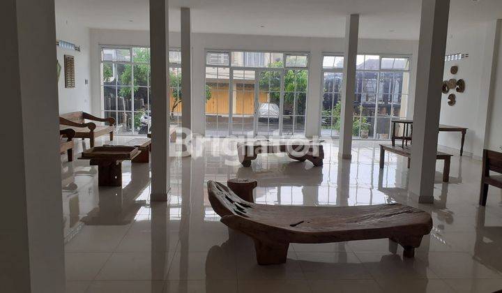 BEAUTIFUL LUXURY 3-STOREY SHOPHOUSE STRATEGIC AREA NEAR KEROBOKAN AND DENPASAR 2