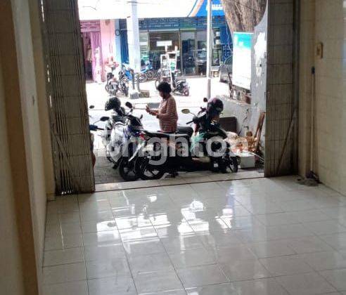 RUKO 2 LT PINGGIR JALAN, PUSAT PERDAGANGAN 1