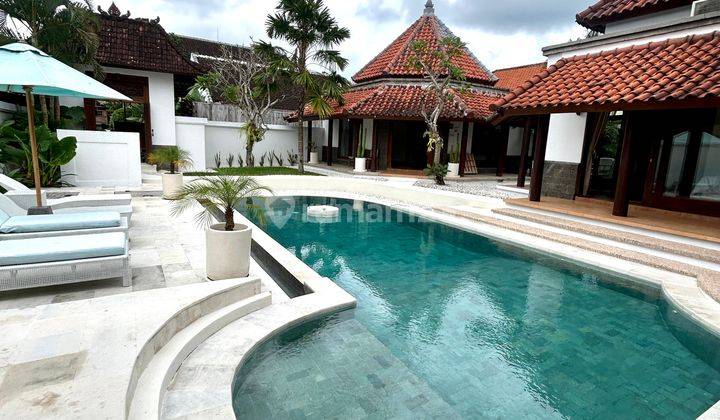 Spacious Tropical 3 Br Villa, 2 Minutes To Pererenan 1