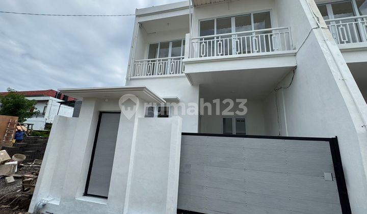 Modern 2-Story New House Near Mangusada Ship Hospital Modern 2-Story New House Near Mangusada Ship Hospital
