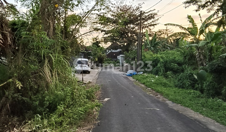 Strategic Land in the Anyelir Residential Area