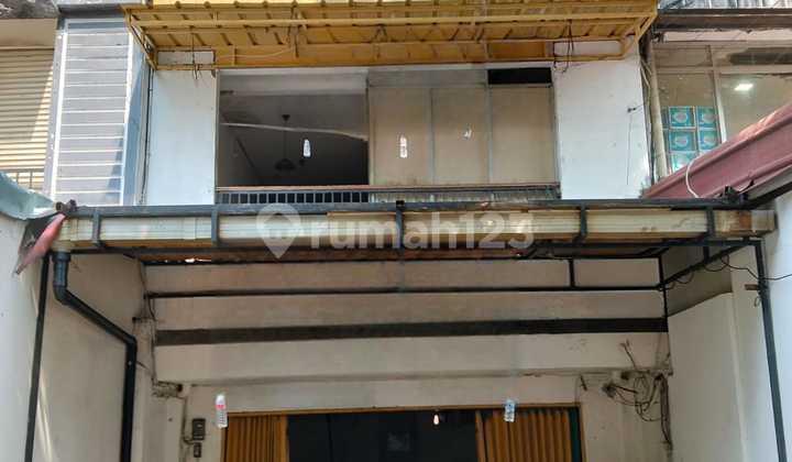 2-Storey Shop House at North Sunter Lake, 5x17, North Facing