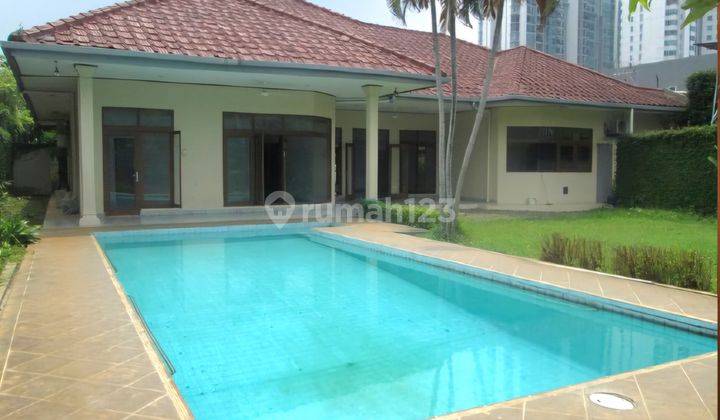 Rumah Ada Kolam Renang 916m² Jl Damai Baru Cipete Hadap Jl Raya 1