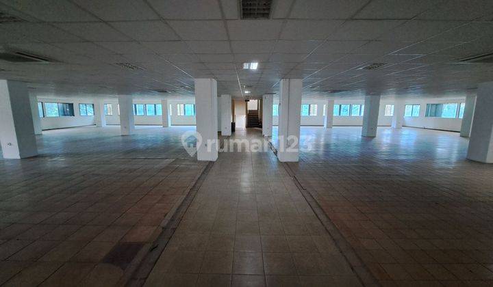 Sewa Office Space Gedung 880-3.200m² Cikini Menteng Parkir Luas
 2