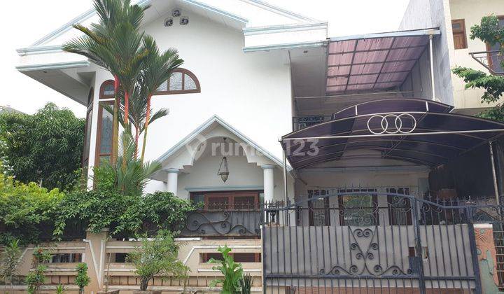 Dijual Rumah Hoek Gading Griya Lestari

Hadap Selatan Timur 1