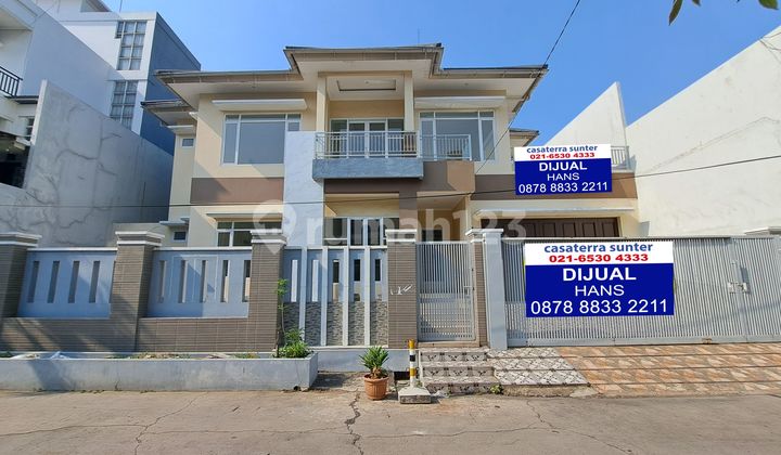 Rumah Sunter Paradise 1 Modern Minimalis 20x19 hadap Selatan