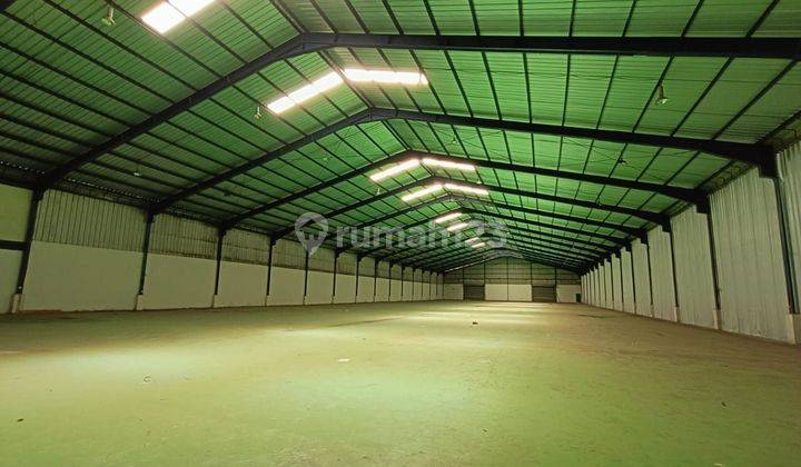 Sewa Gudang 3168m² Marunda Center ada Loading Dock
 1