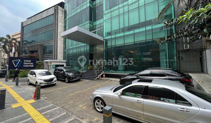 Gedung Kantor 4 Lantai 601m² JL walter Monginsidi Kebayoran Baru 2