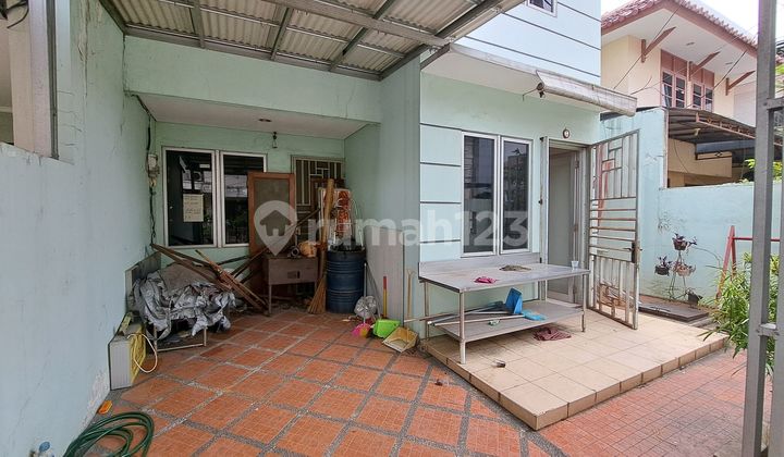 Rumah Graha Sunter Pratama 2.5 Lantai 8x15 hadap Selatan 2