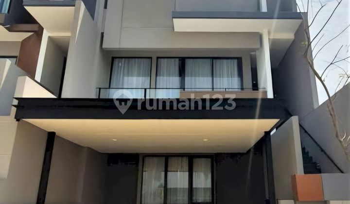 New House JGC Asya Jakarta Garden City 3 floors 7x15 sqm Southeast